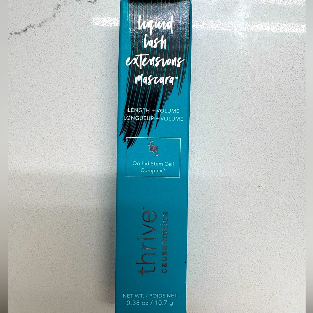 NEW Thrive Liquid Lash Extensions Mascara Rich Black